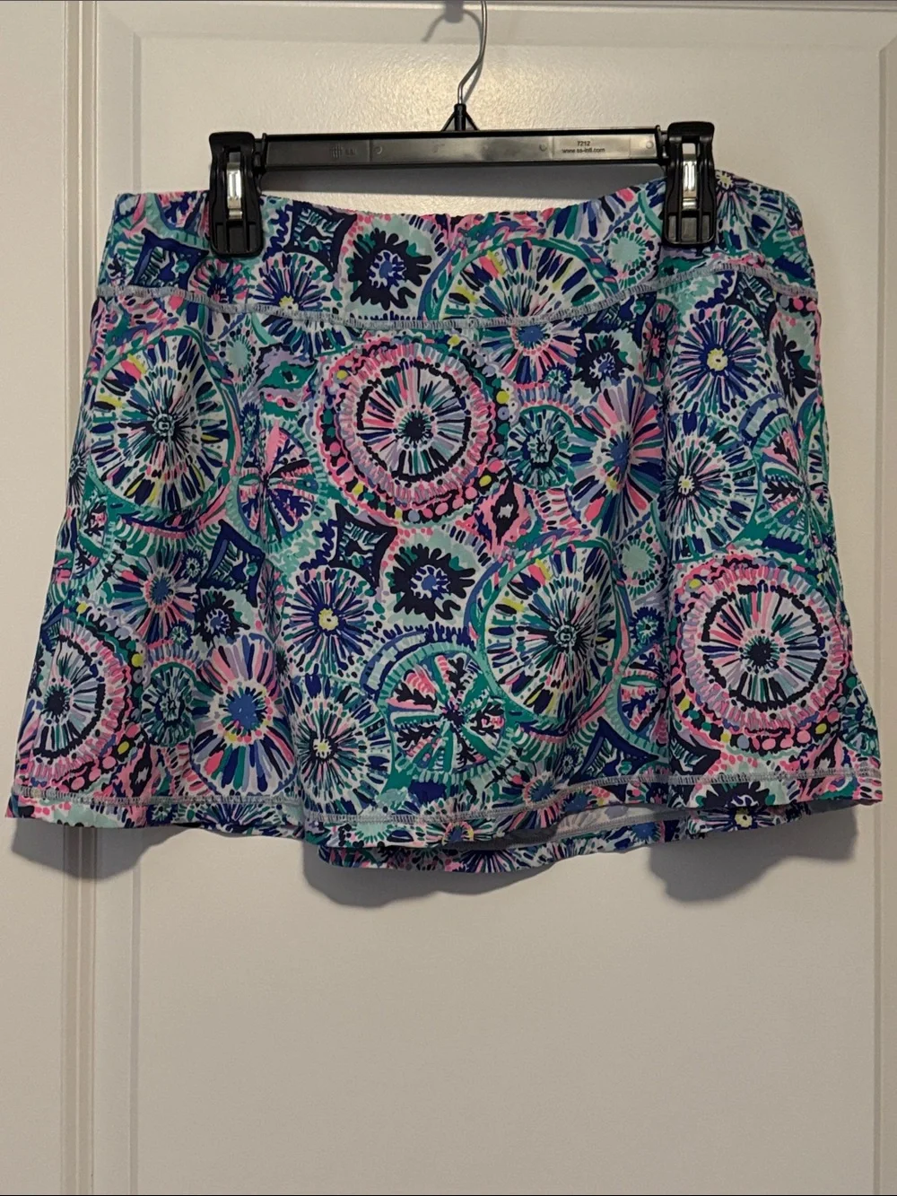 Lilly Pulitzer Teal Navy Pink Floral-Medallion Skort - Picture 1 of 3